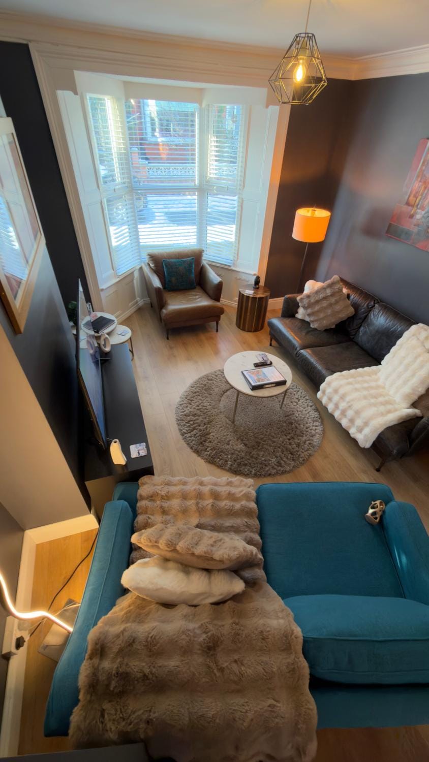 Living room, Photo of the whole room, Seating area