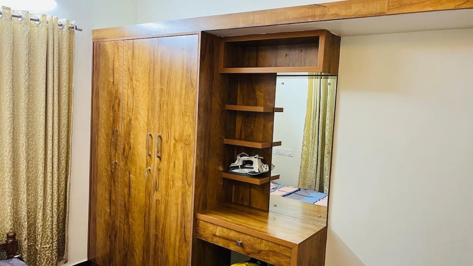 wardrobe