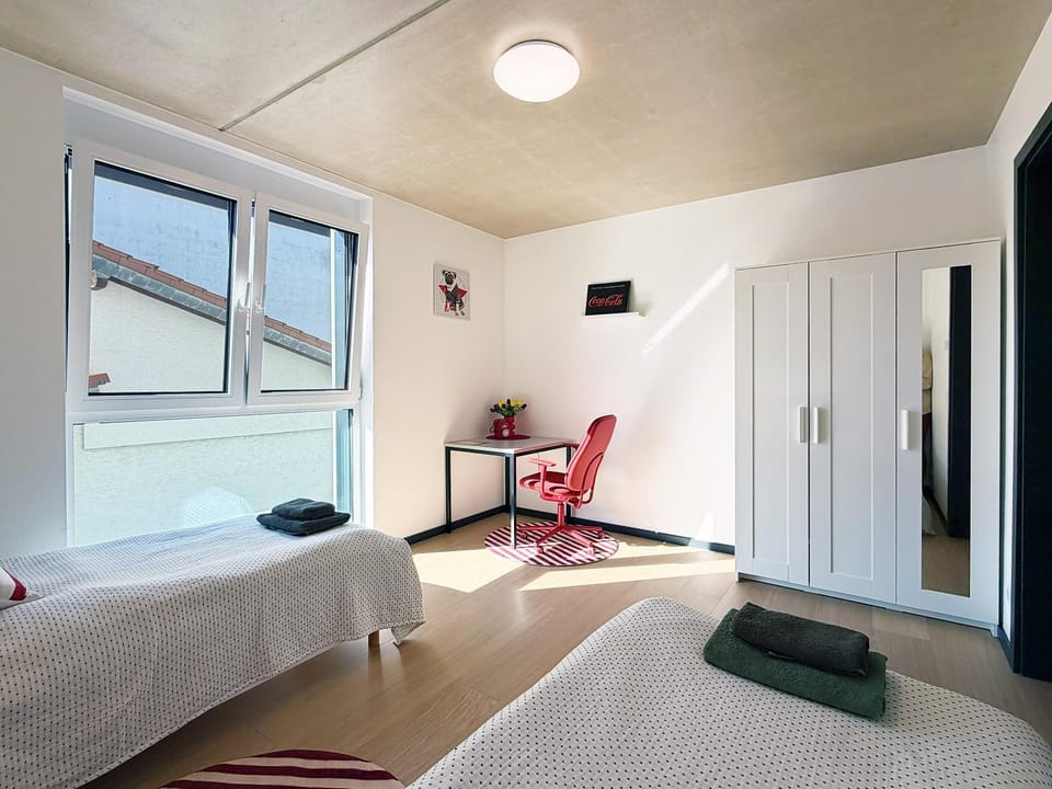 bonquartier - Design Apartment mit Balkon, Arbeitsplatz und Parkplatz Apartment in Bonn