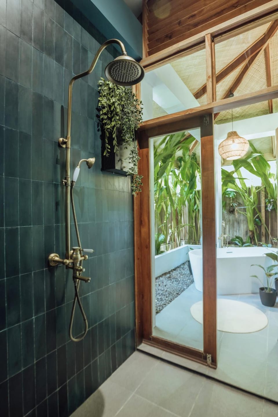 Shower, Bath