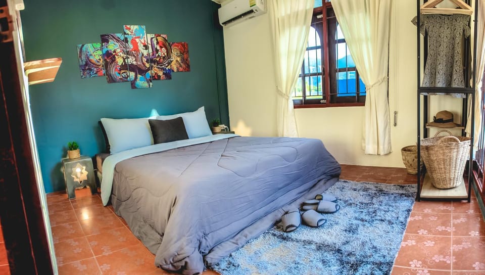 Serenity Holiday Pool Villa, Bangtao Beach House in Choeng Thale