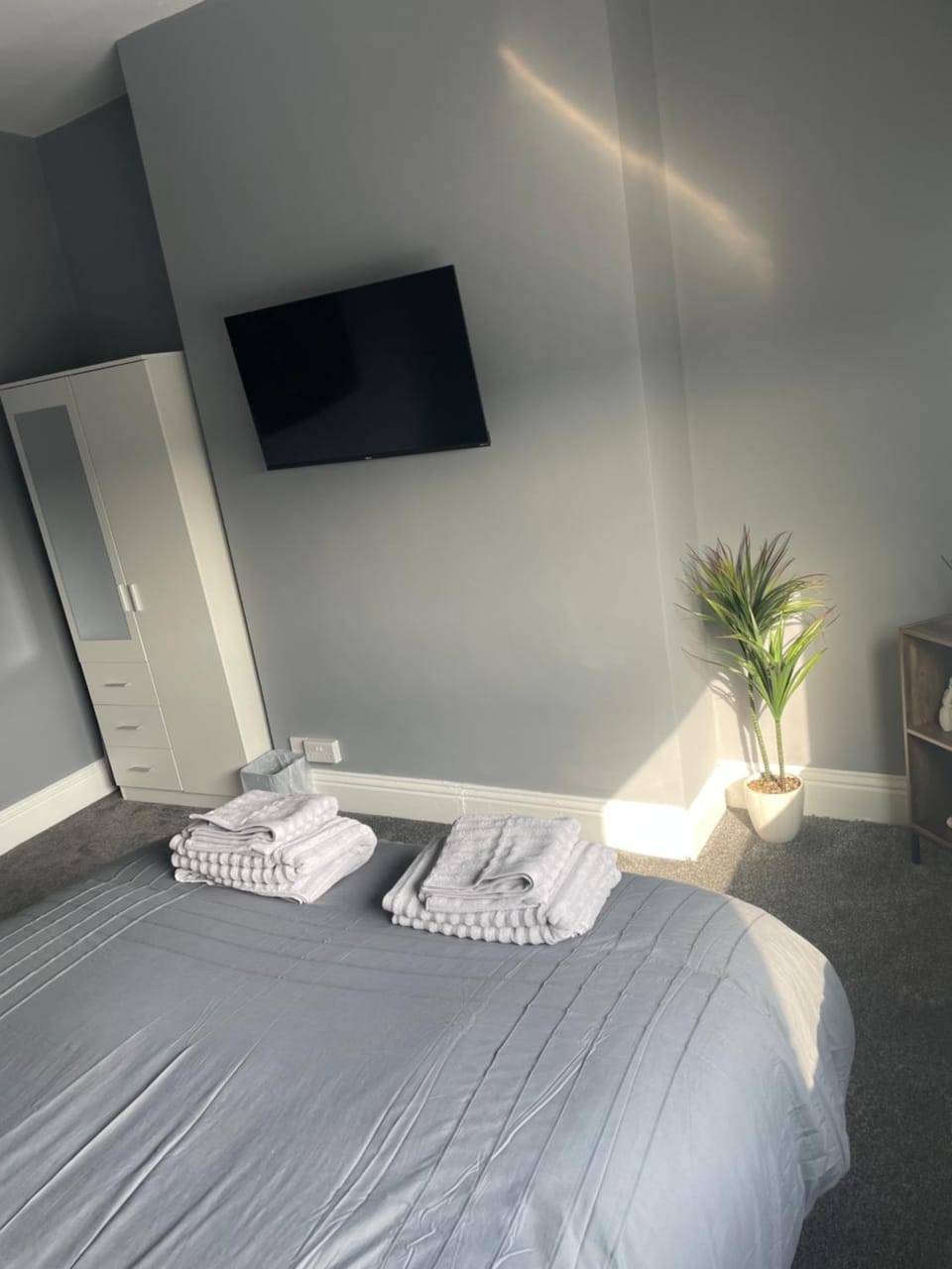 Affordable Luxury 4 Stunning apartment Sunderland close to City centre hospital Crown Works Studio and Nissan Apartment in Sunderland