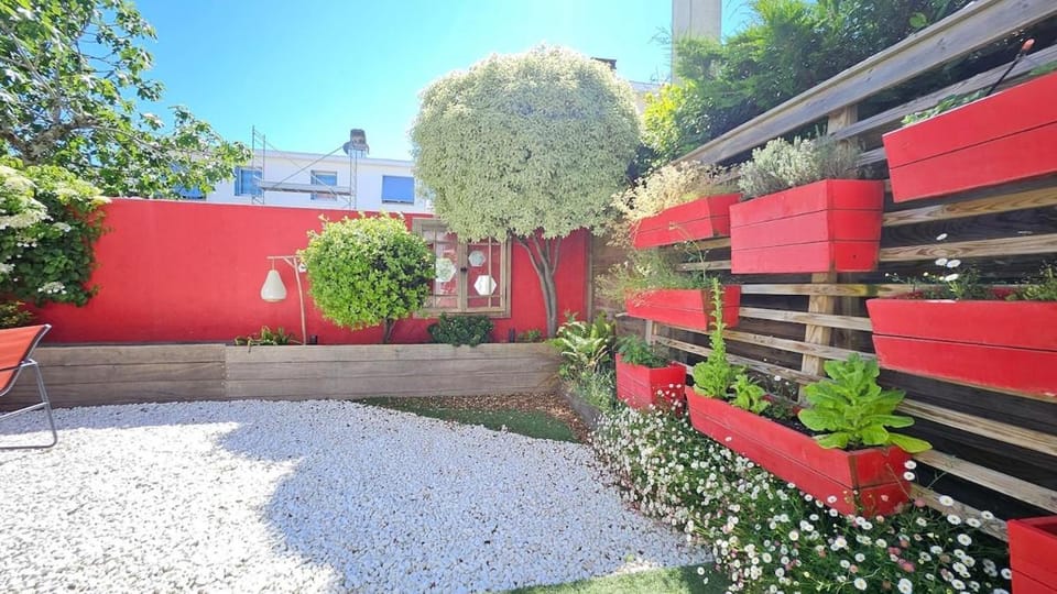 3star 1950s house, 3 bedrooms, 6 people, walk to beach center House in Royan