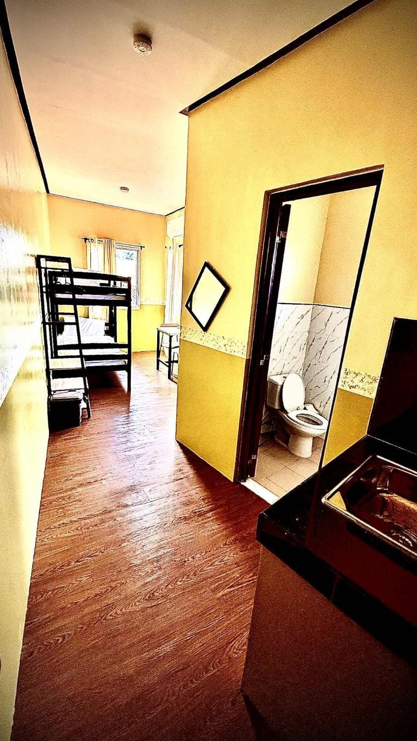 Toilet, Bathroom, Bedroom