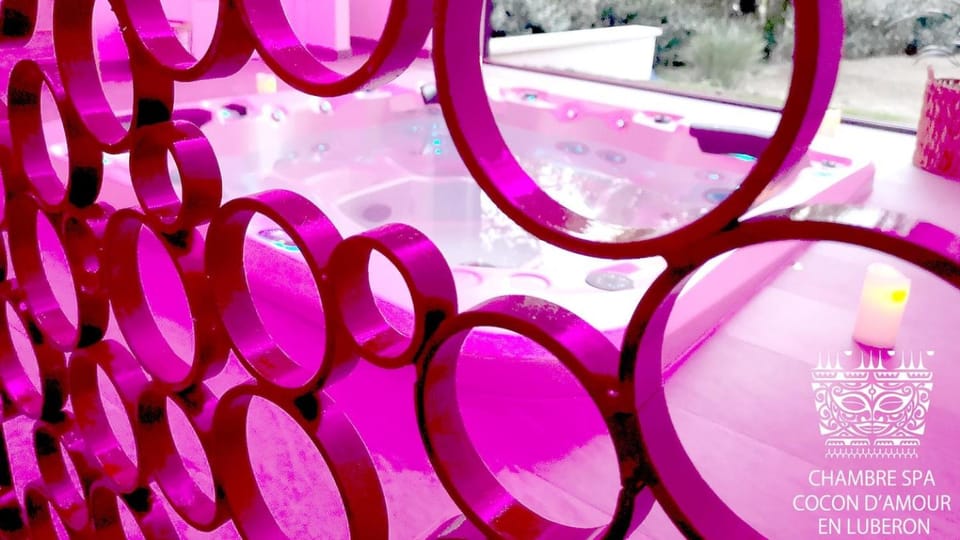 Decorative detail