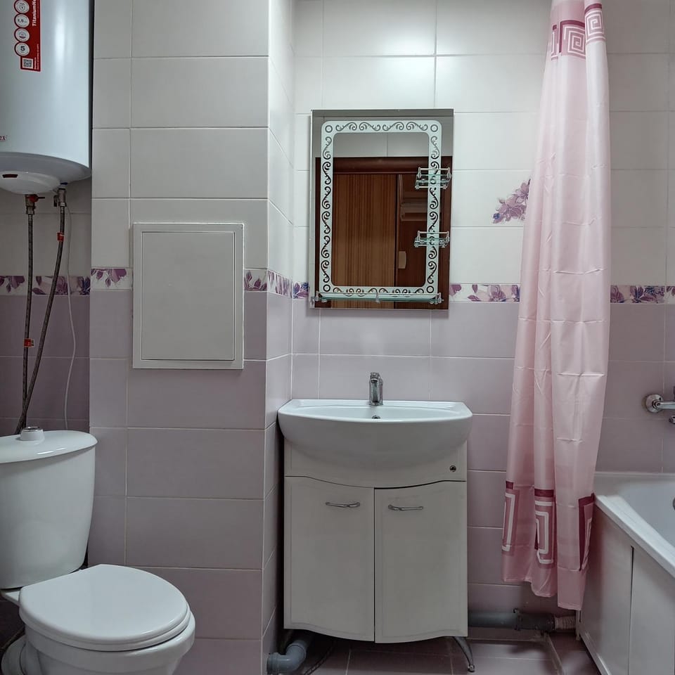 Shower, Toilet, Bathroom