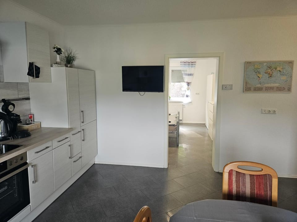 TV and multimedia, Kitchen or kitchenette