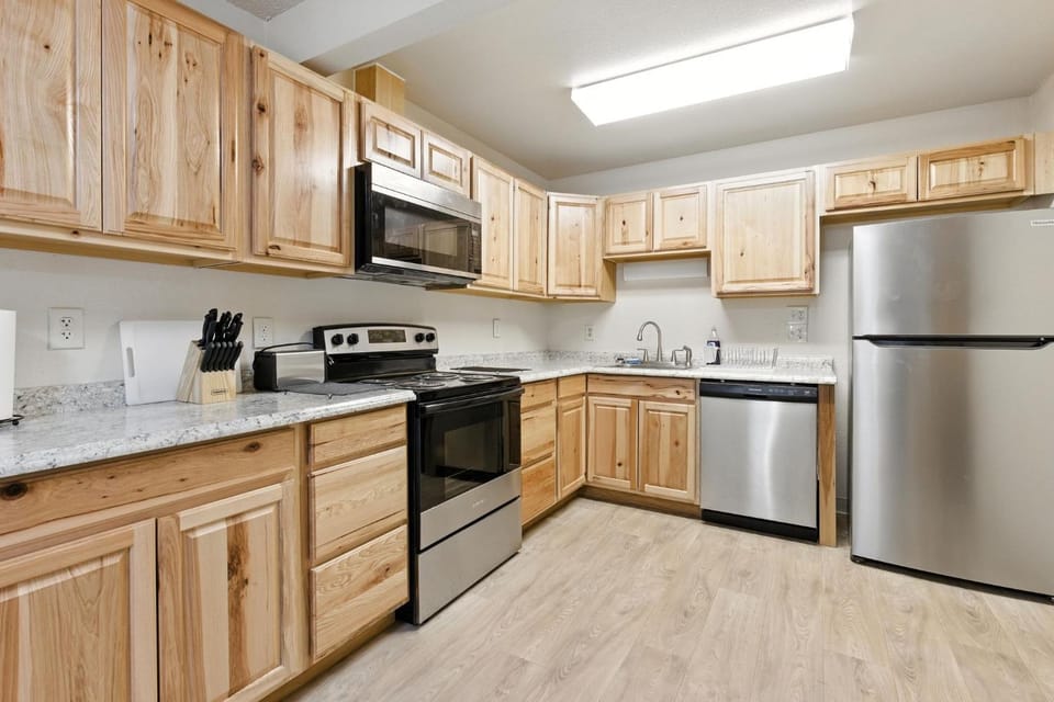 Anchorage 5BR Retreat Hikes, City & Comfort home House in Anchorage