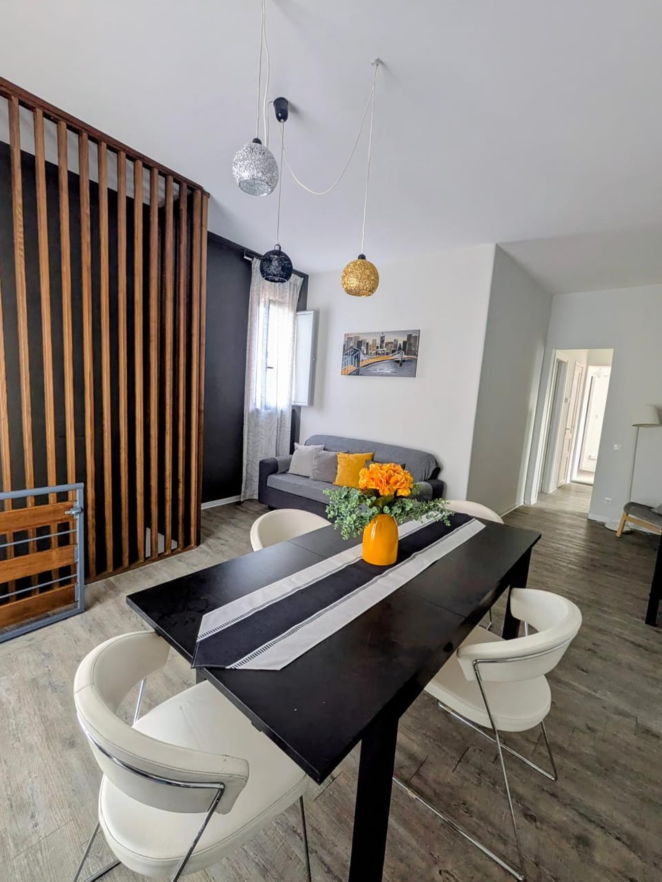 Communal lounge/ TV room