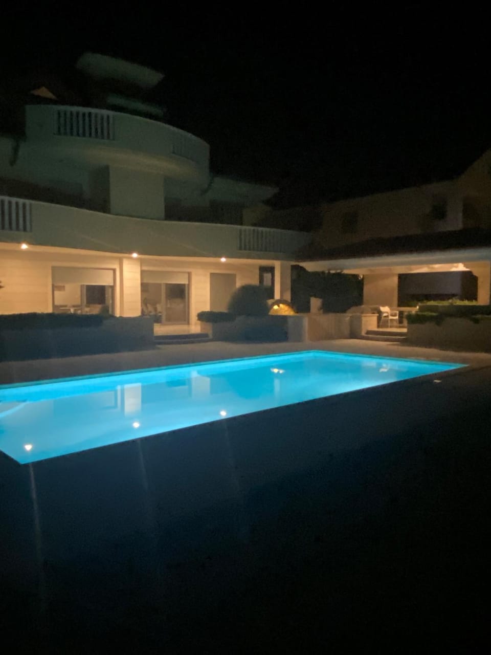 Beachfront Villa Bregeš with Pool & Pergola Apartment in Zadar County