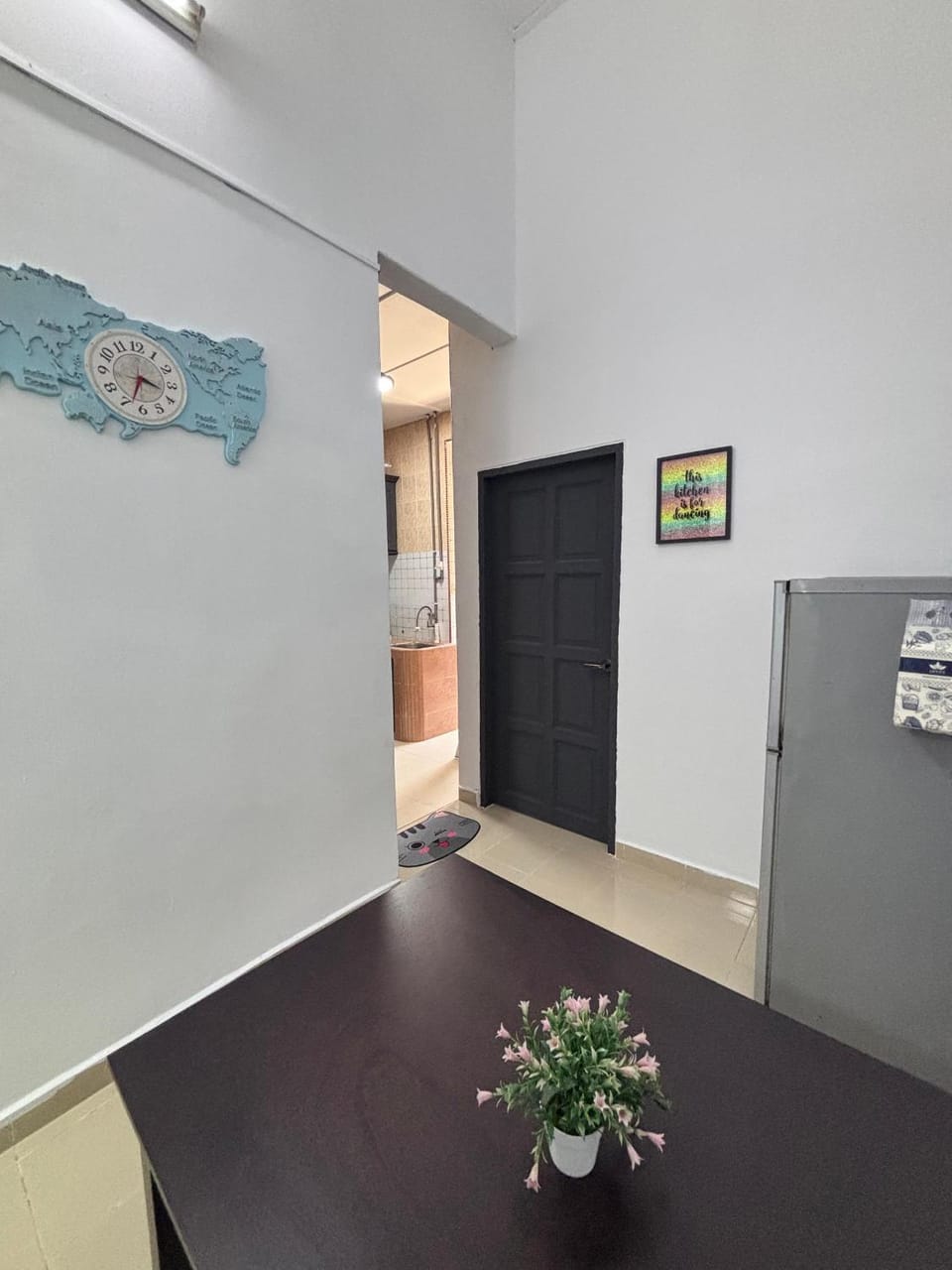 Inap Desa SBJ House in Malaysia