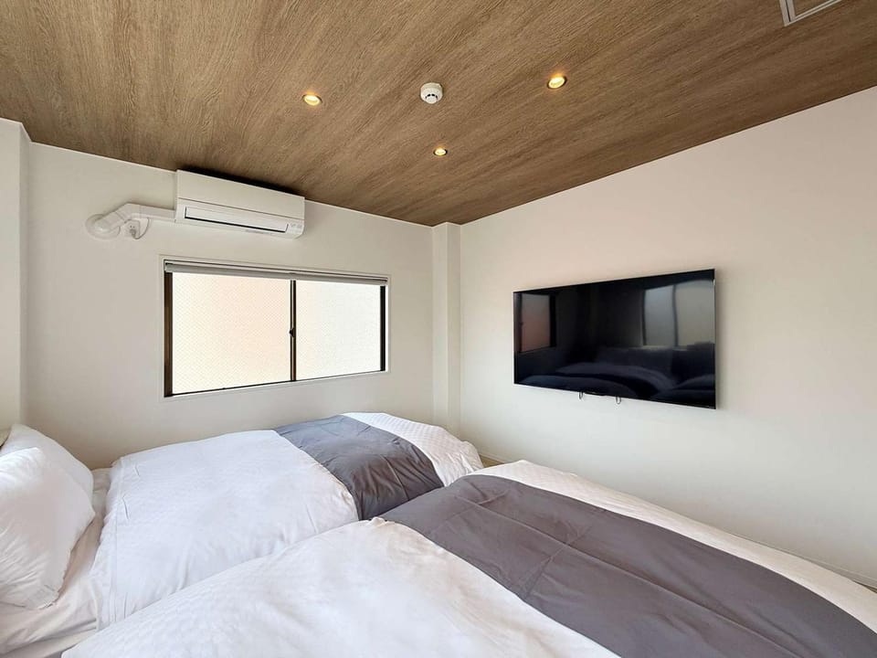 Evening entertainment, Bedroom