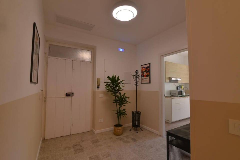 Kitchen or kitchenette, Decorative detail