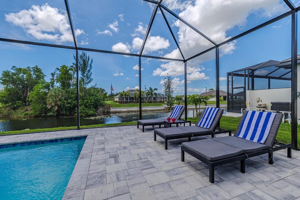 Palmetto Serenity House in Cape Coral