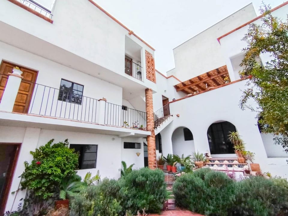 Property building, Balcony/Terrace