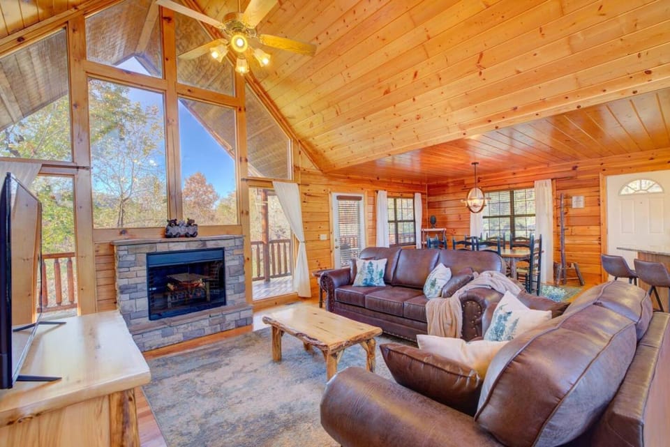 All Ya Need cabin Cabin in Sevier County