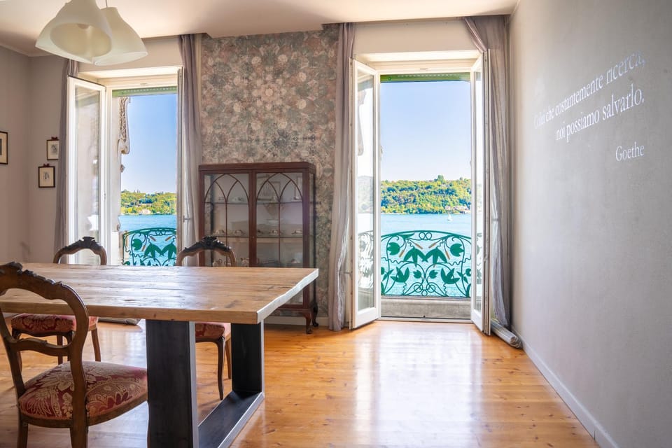 Victoria Palace Apartment in Salo