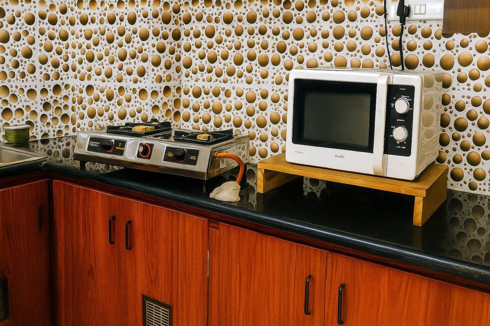 Kitchen or kitchenette, stove