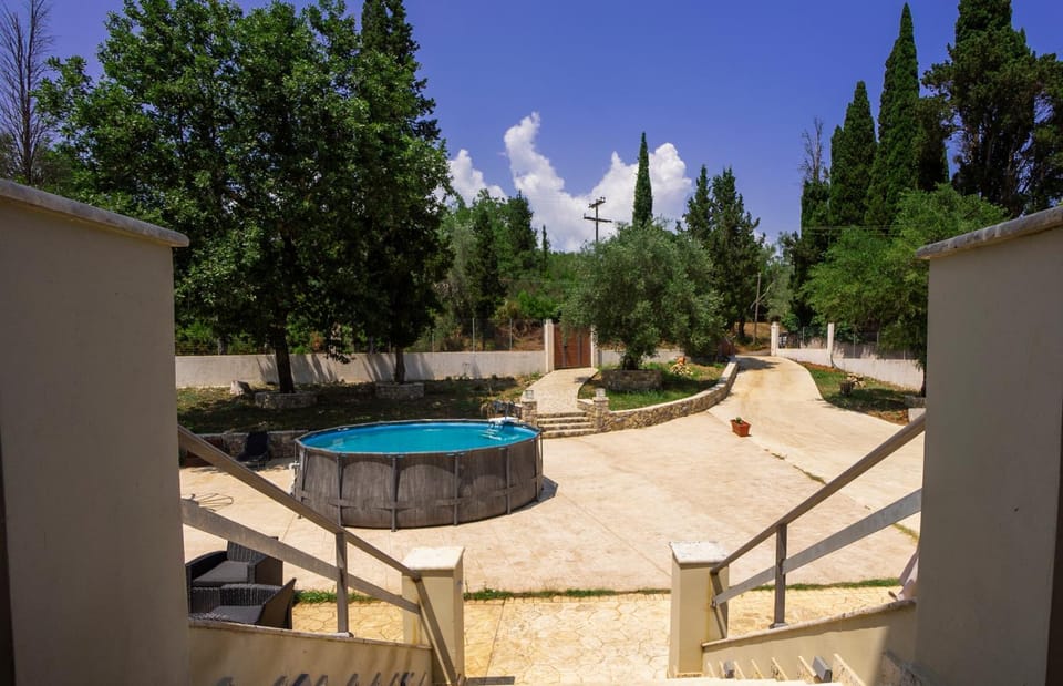 Atlas Mansion-4 Bedroom Home House in Gouvia