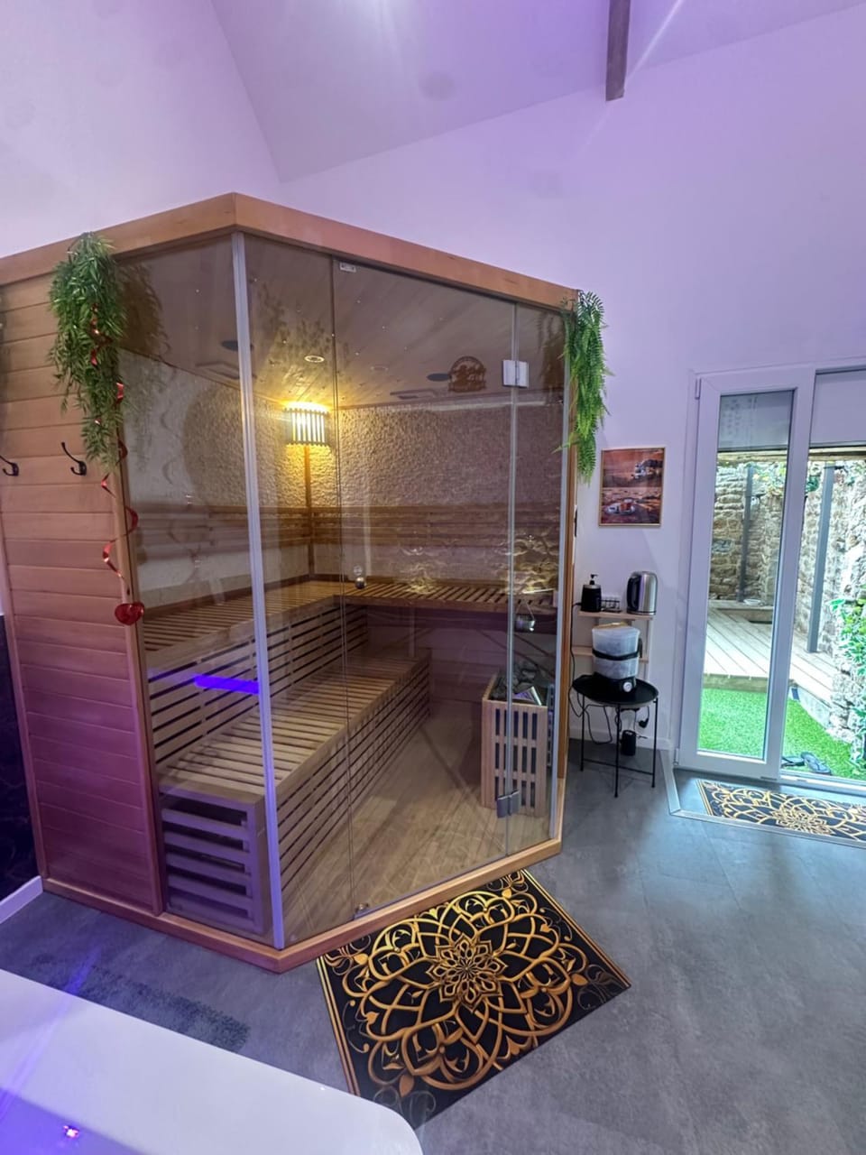 L évasion des Sens Love hotel in Brittany