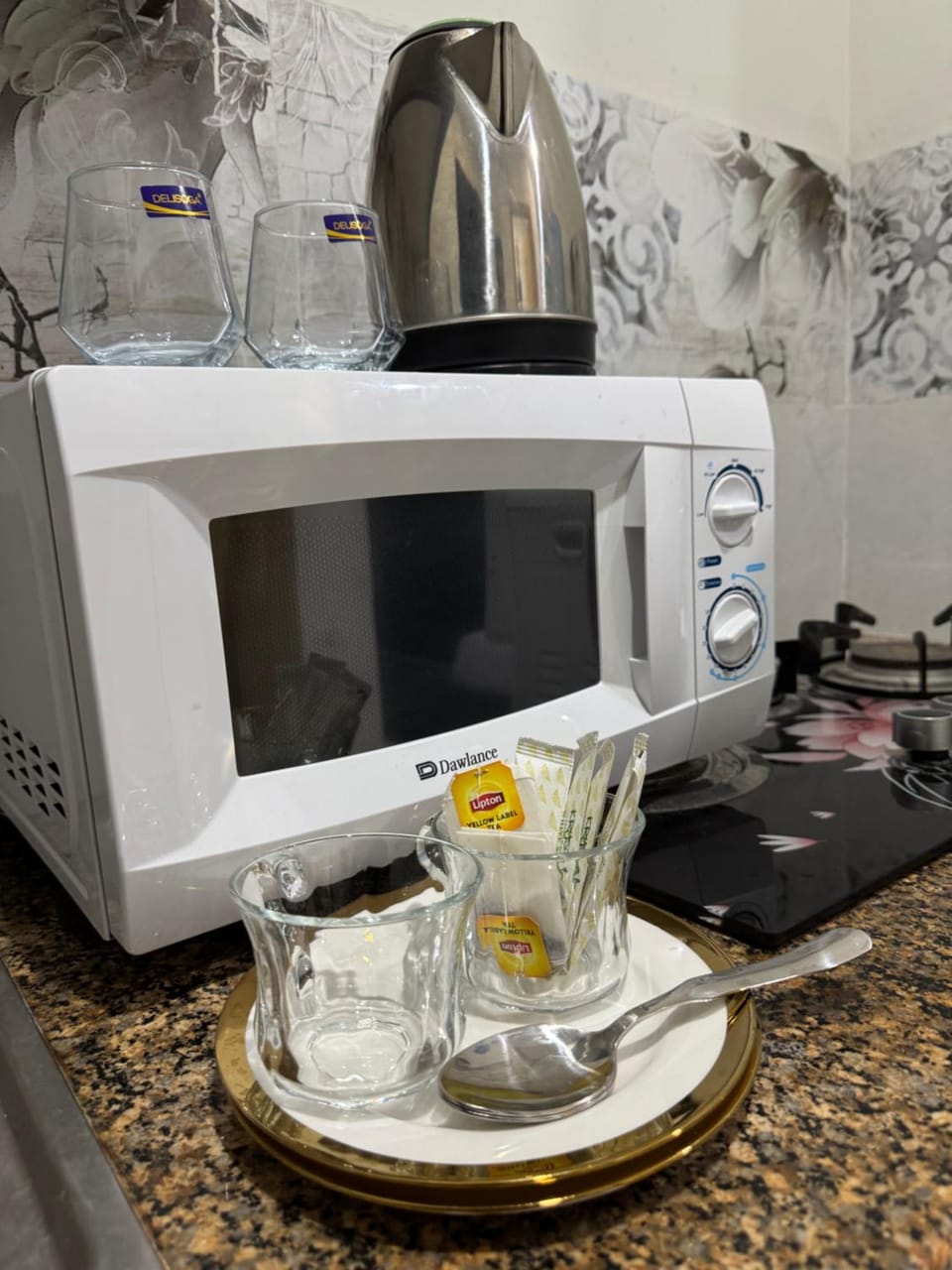 Coffee/tea facilities, Kitchen or kitchenette