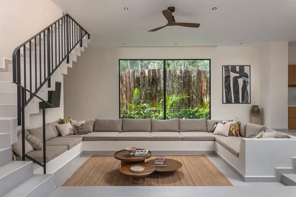 CASA SABAL - Luxury Villa, 5 Suites, Gated Community, Concierge Villa in State of Quintana Roo
