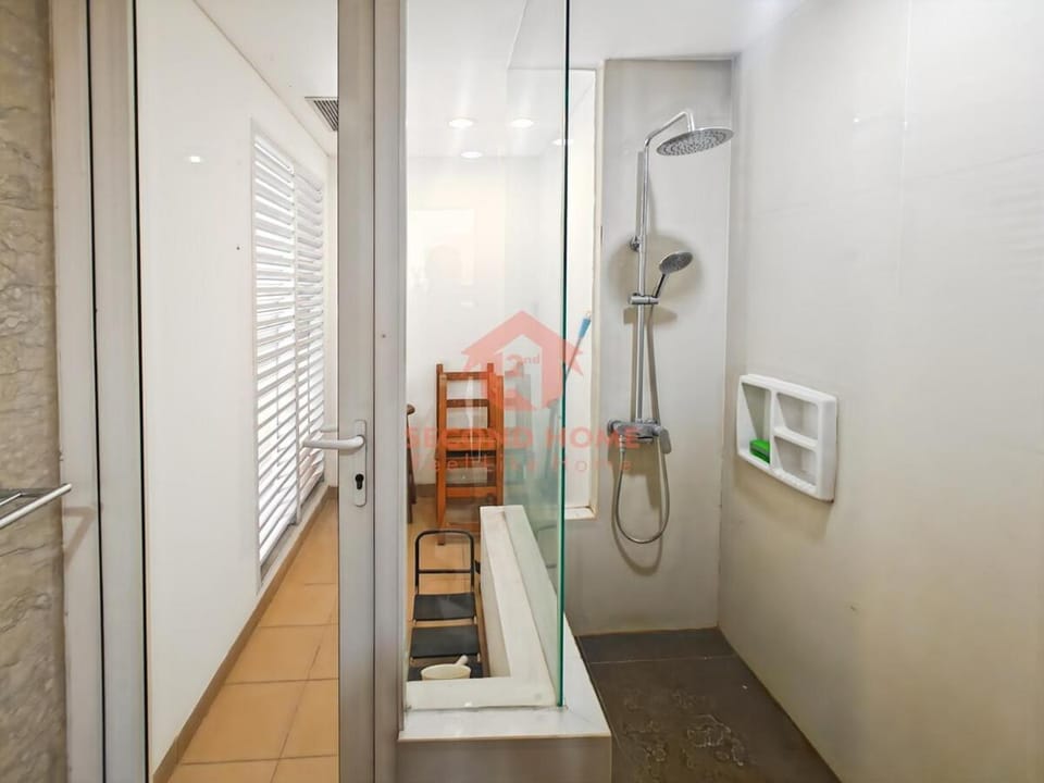 Luxury 1BR Royale Springhill Private Lift Apartment in Jakarta