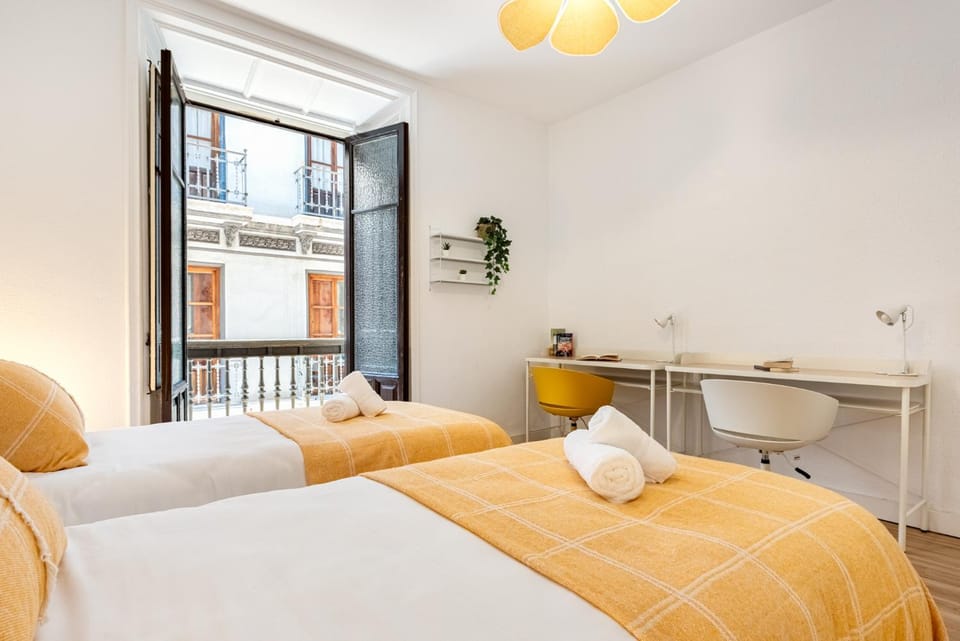 Casa de la Alegría Guest House Bed and Breakfast in Granada
