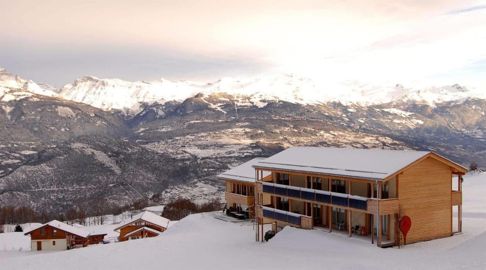 Nada Brahma Retreats Hotel in Canton of Valais