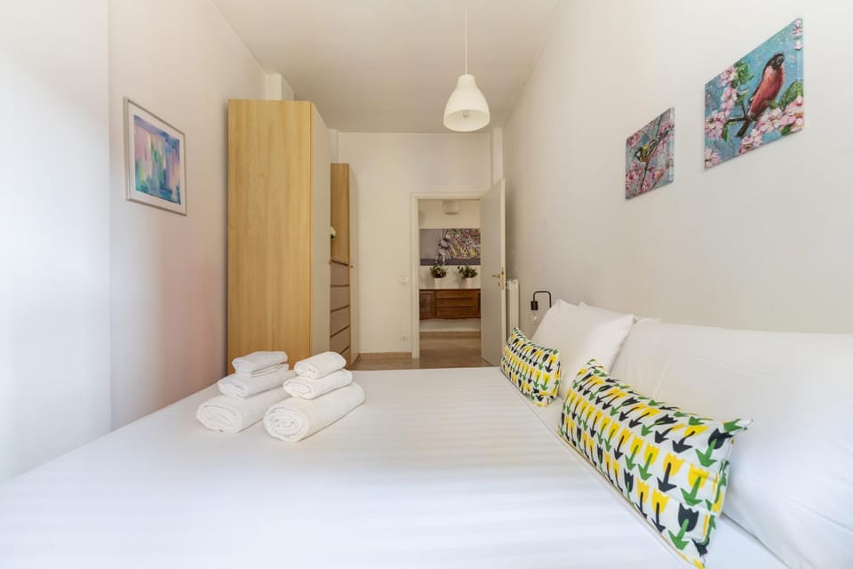 Bed, Photo of the whole room, Bedroom, wardrobe