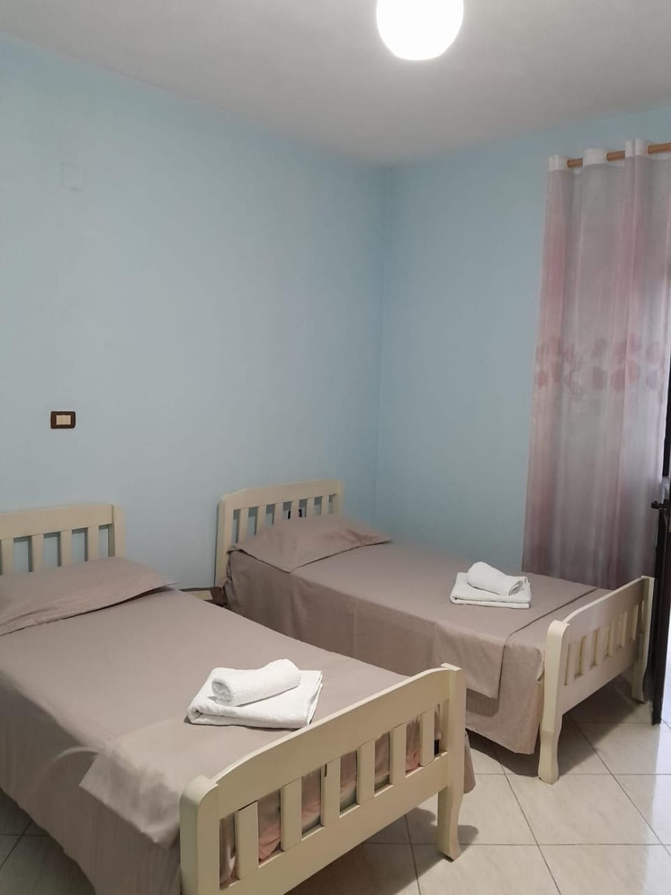 One bedroom apartament- with balcony Apartment in Tirana