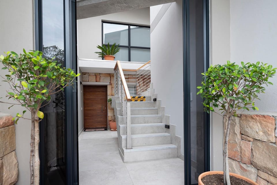 Topiary Lux Studio 16! Apartment in Western Cape