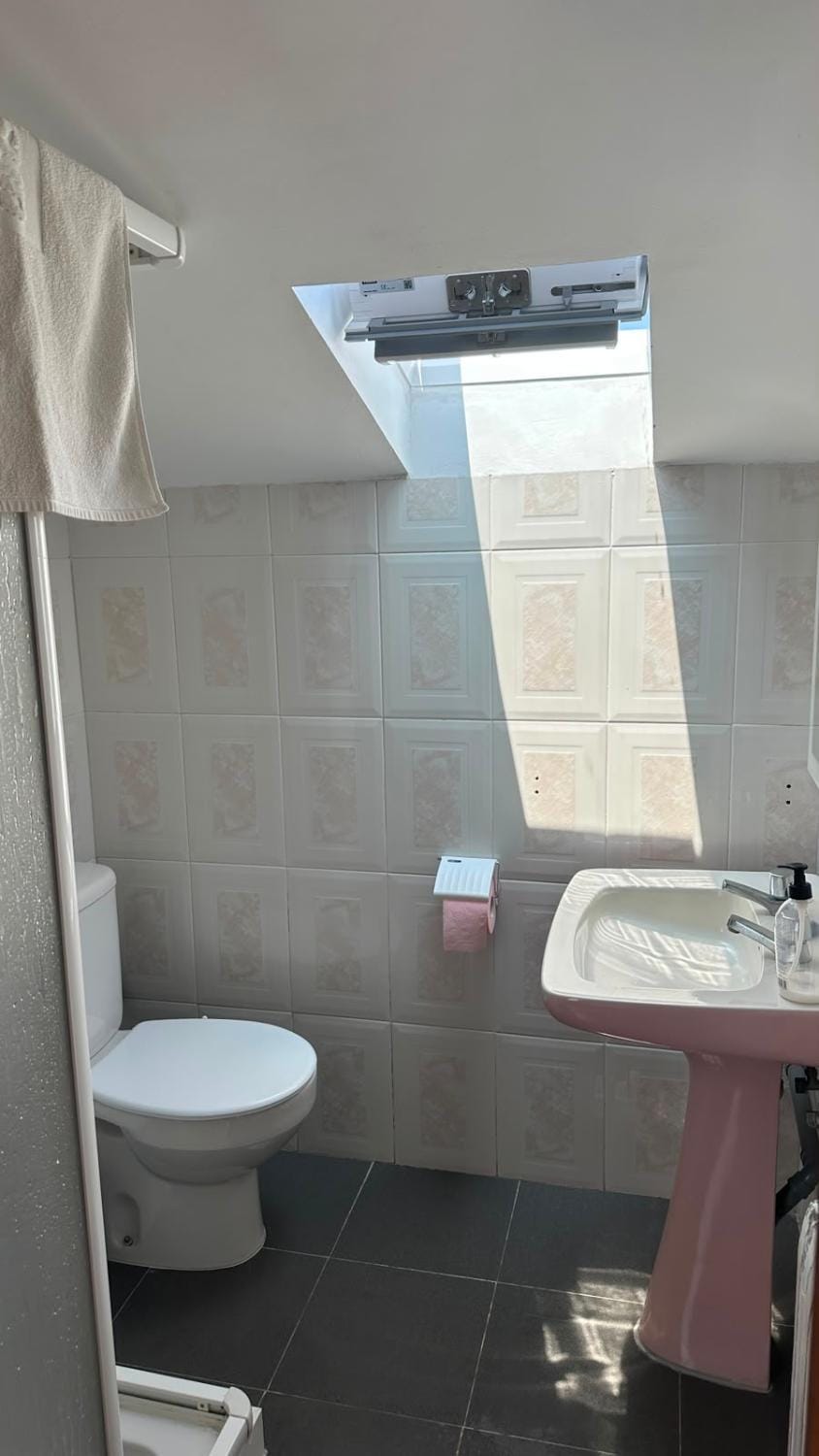Toilet, Bathroom