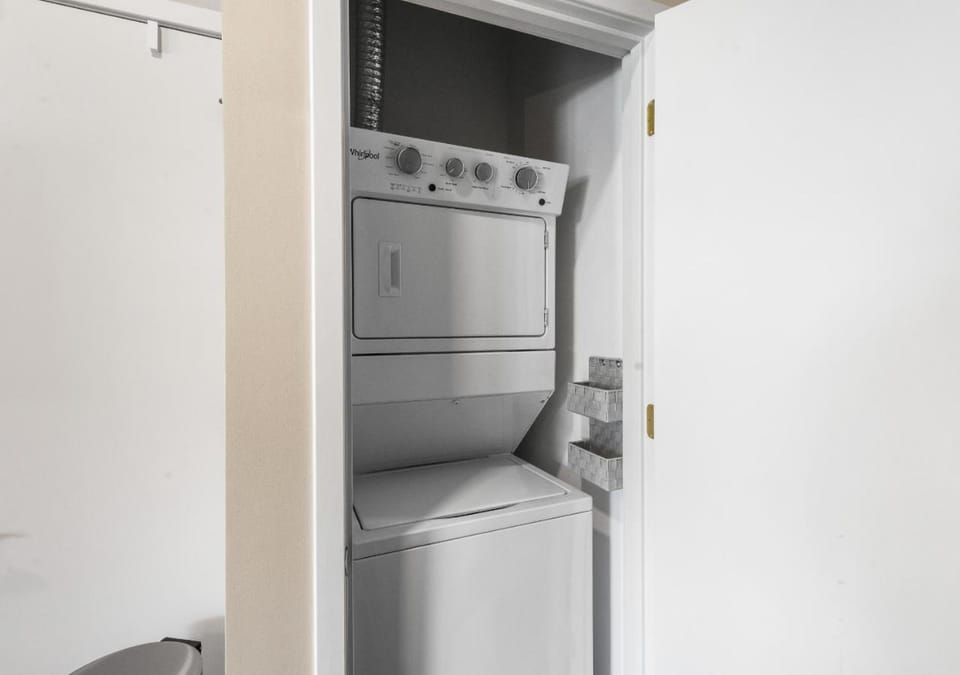 laundry, washing machine, dryer