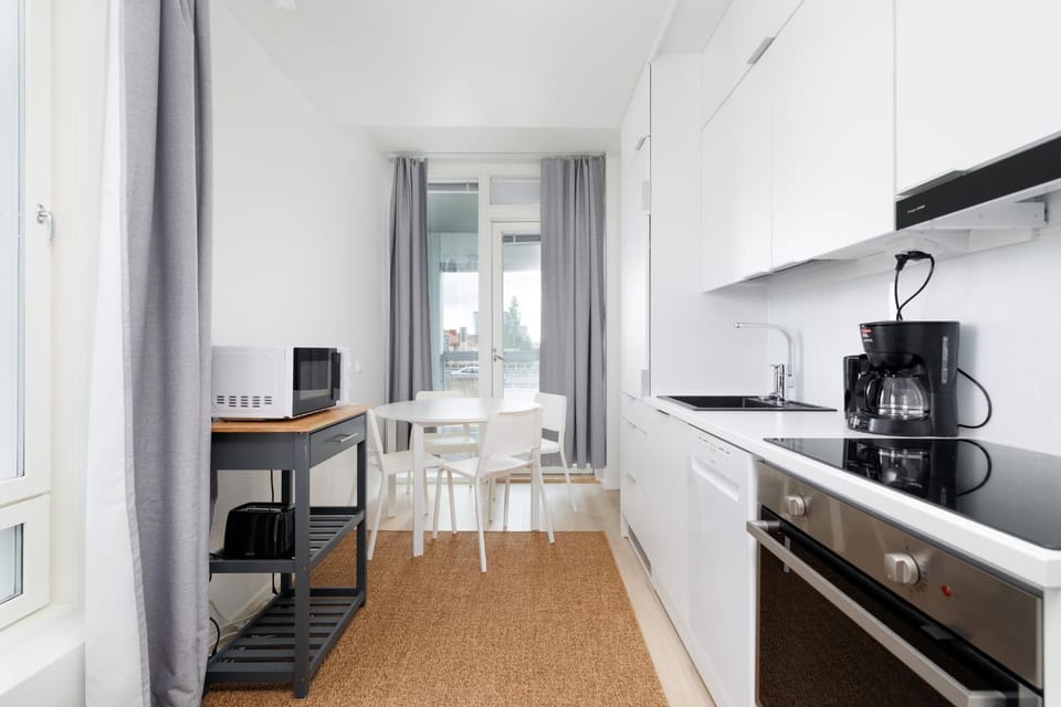 Kitchen or kitchenette, Dining area, oven, stove, toaster