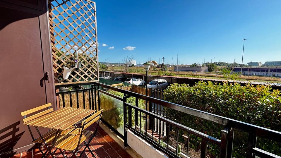 Balcony/Terrace, Balcony/Terrace