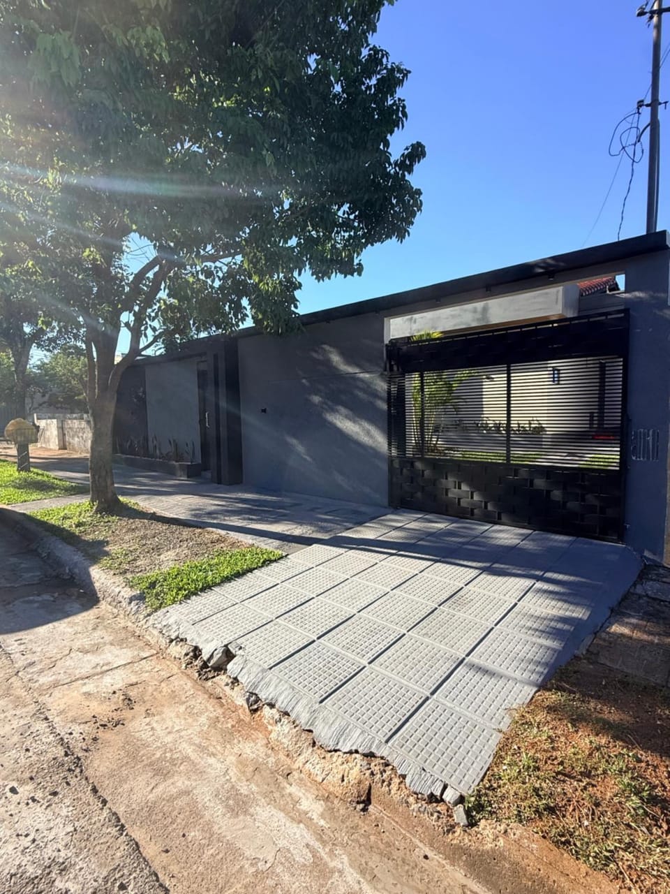 Casa amplia y equipada en Encarnación, Paraguay House in Misiones Province, Argentina