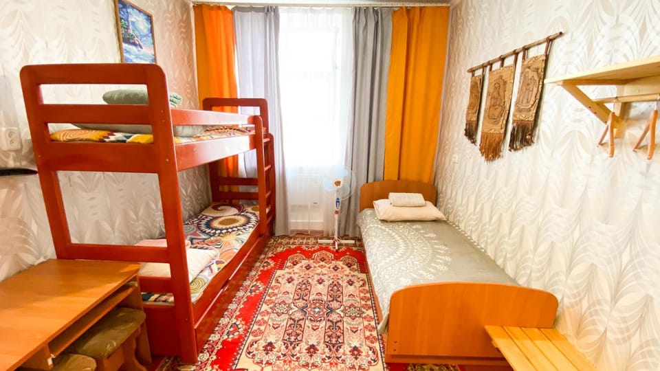 Bed, Bedroom, bunk bed
