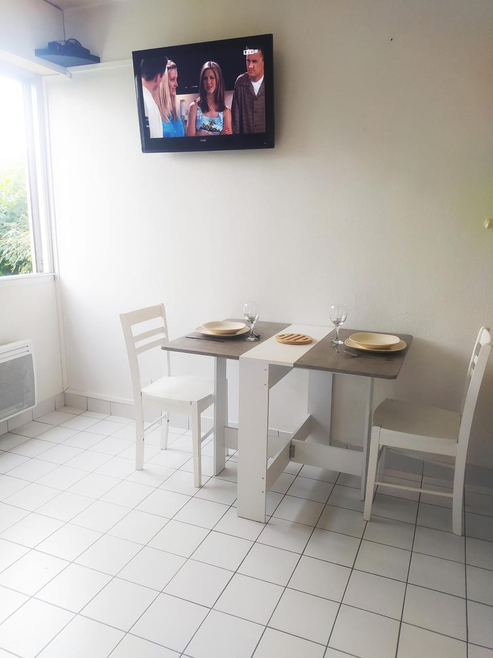 TV and multimedia, Dining area