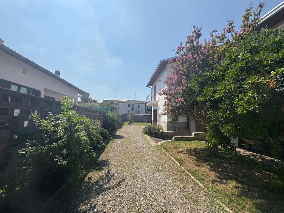 Property building, Garden, Garden, Street view