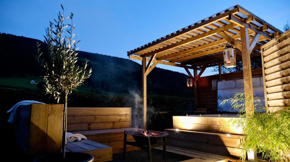 Juralodgespa Chalet Julie Chalet in Canton of Bern (Region)