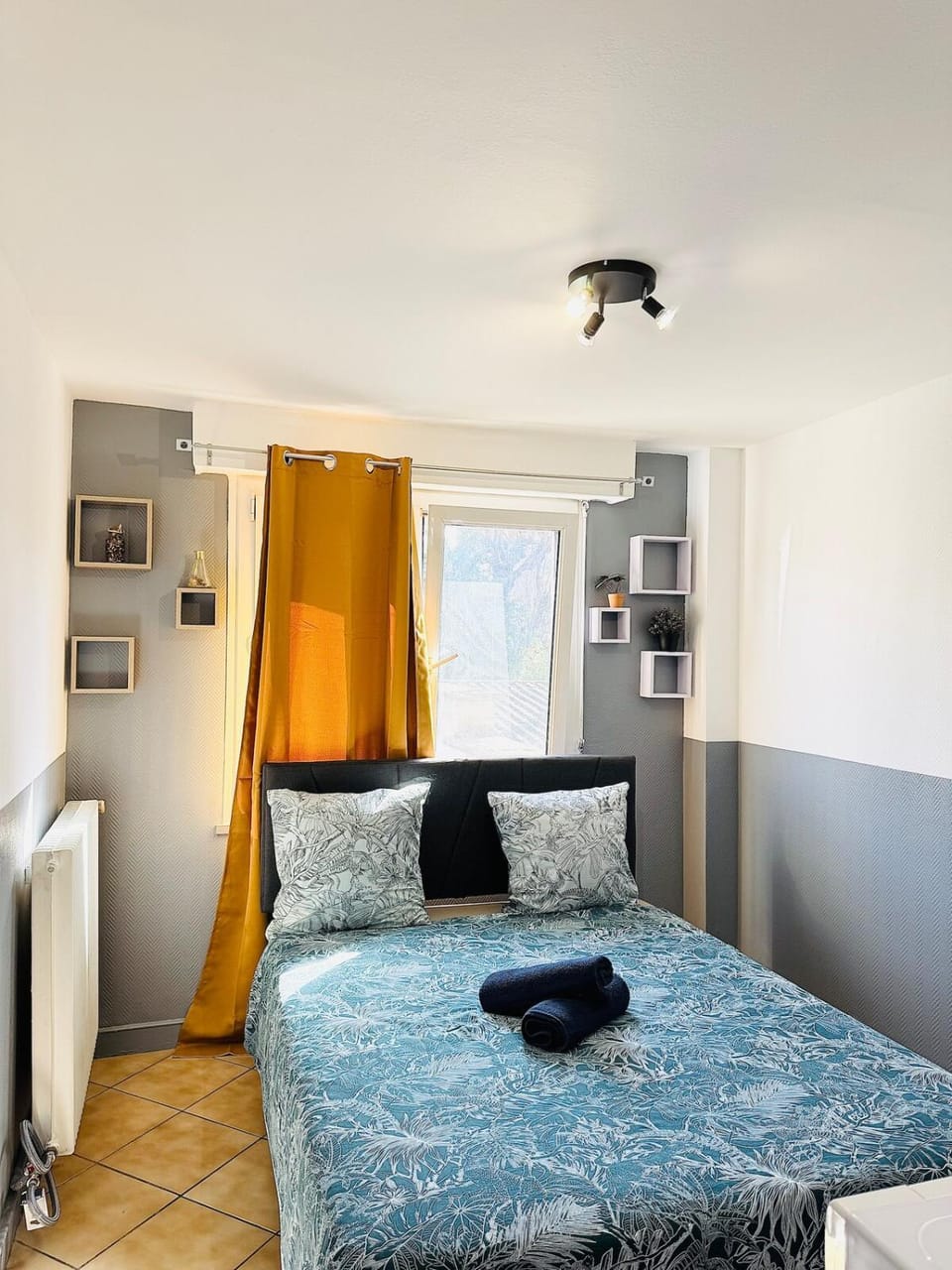 Superbe Studio à 300 mètres Gare Apartment in Île-de-France
