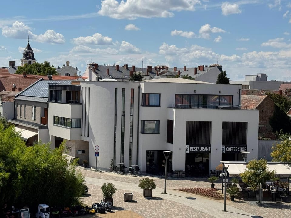 Property building, Day