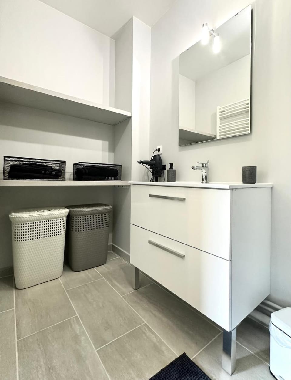 Logement entier climatisé Grangeroux 5 mn du Centre National de Tirs Apartment in Centre-Val de Loire