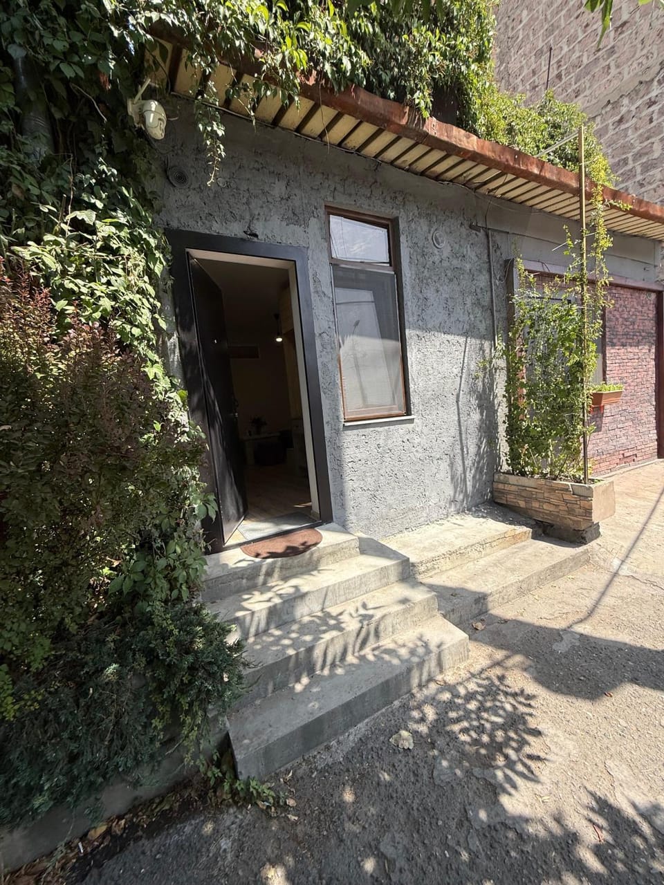 Green Home House in Yerevan