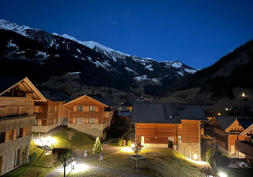 Property building, Night