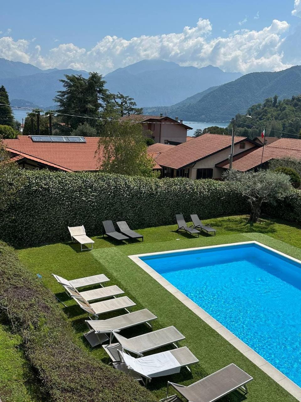 Spring, Day, Natural landscape, Mountain view, Pool view, Swimming pool, sunbed