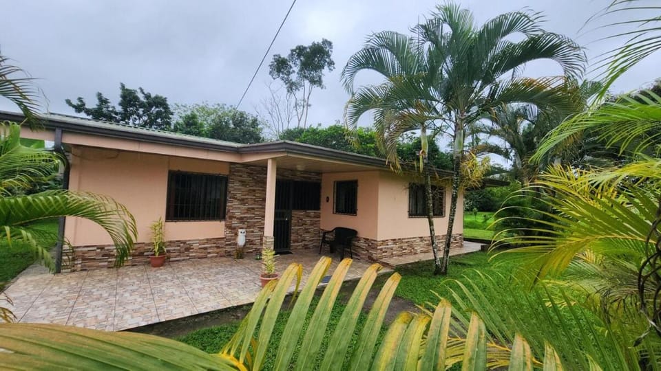 La Fortuna, Fluca House 3 House in Alajuela Province