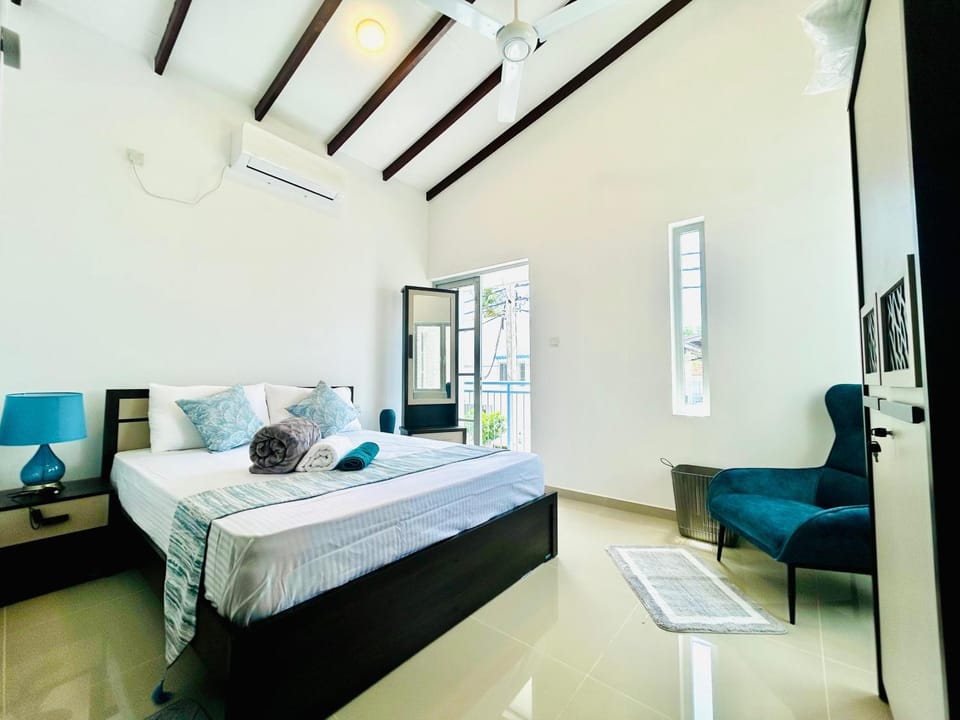 Santorini Resort Villa 113A Villa in Negombo