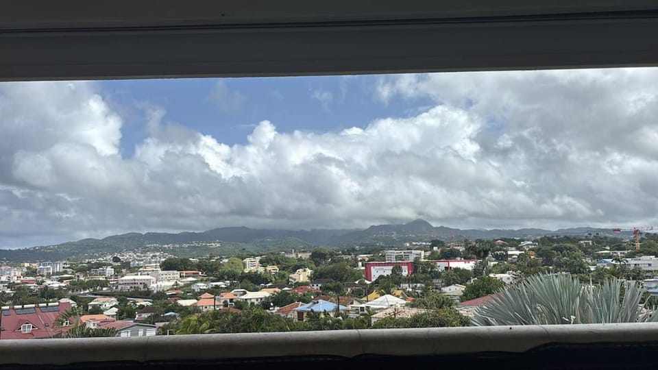 City view, Mountain view